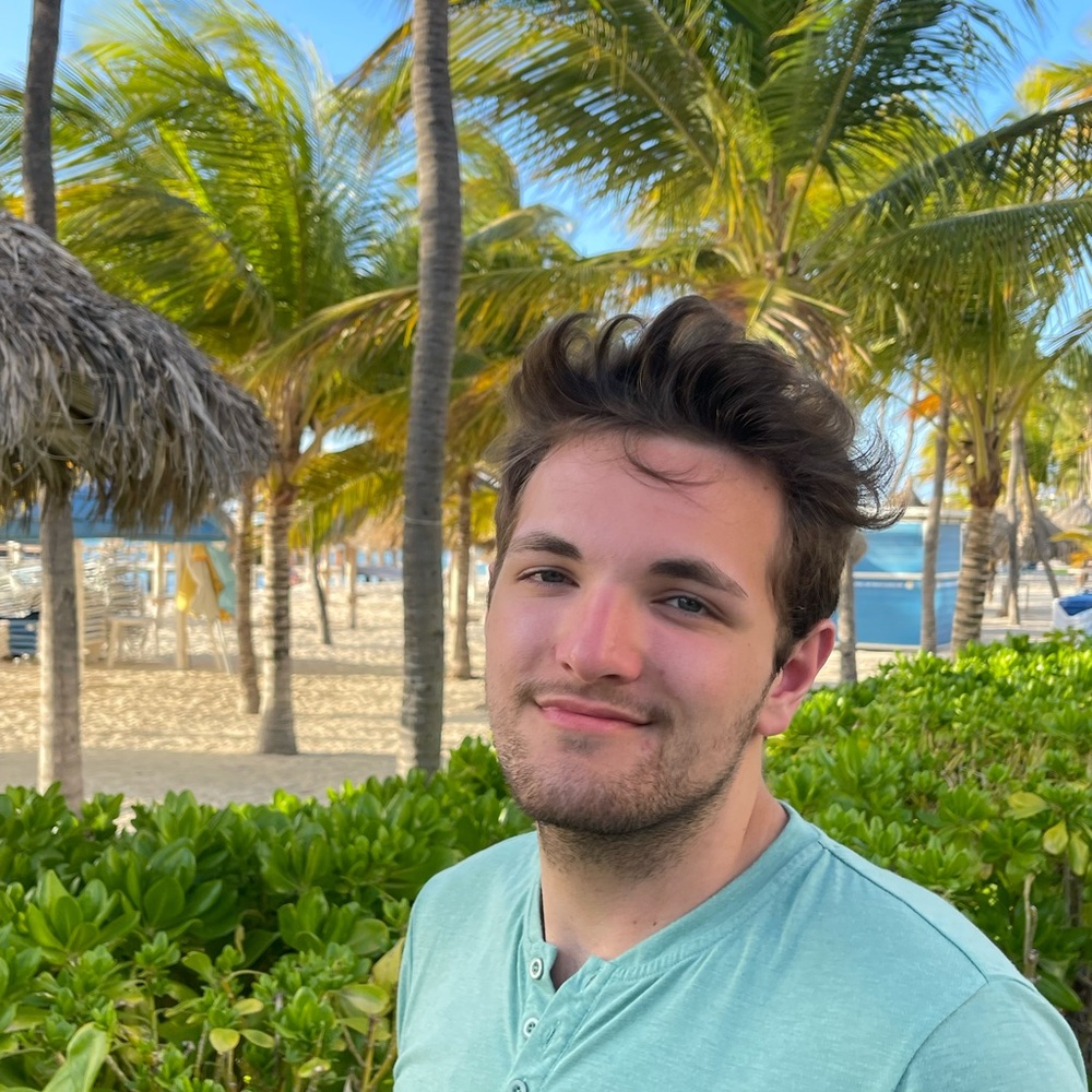 Meet your Posher, Chase